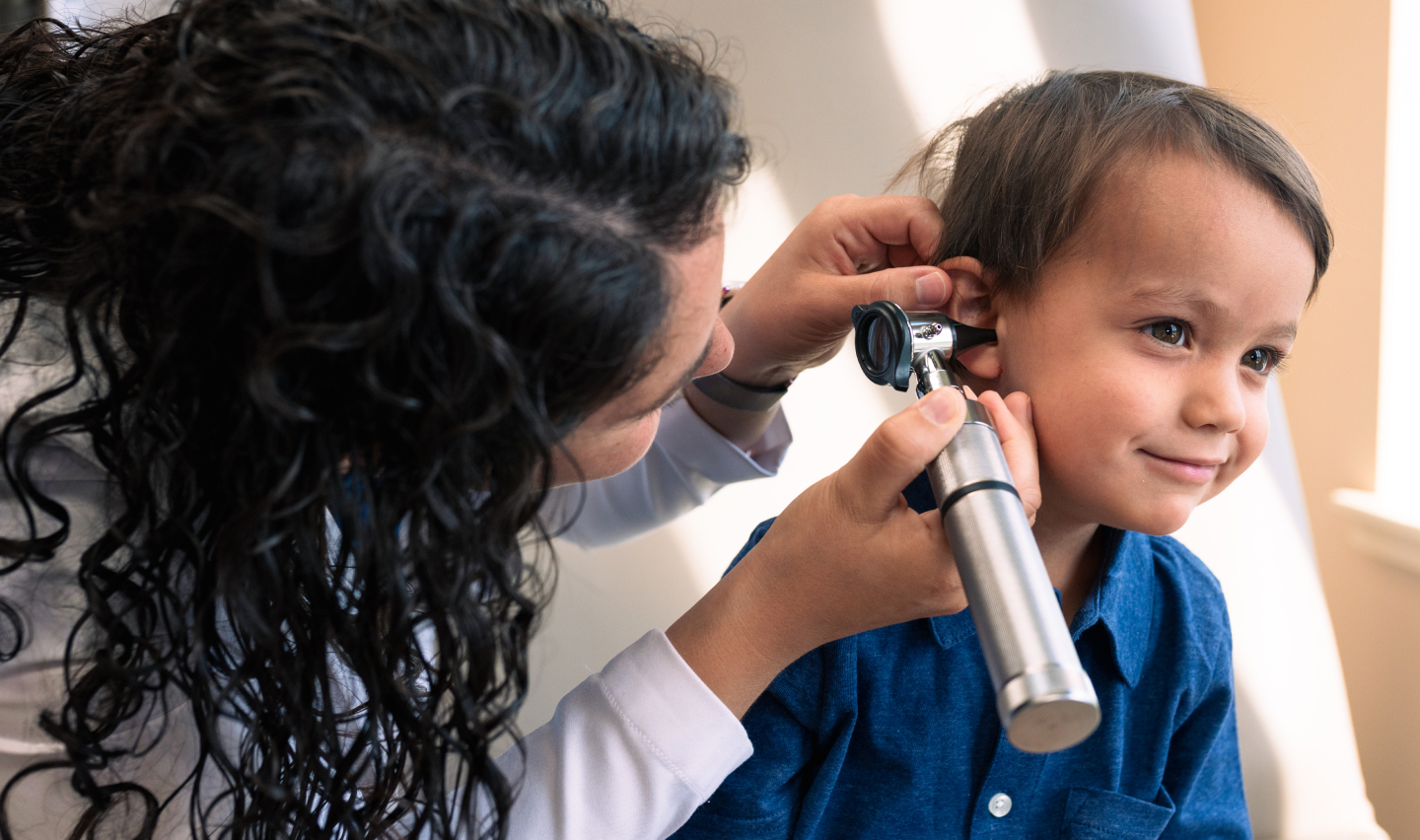 Specialists In Ear, Nose, & Throat Care Banner Background Image